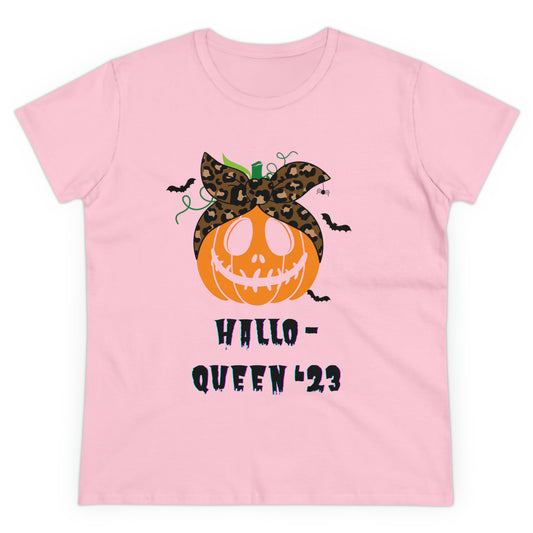 Women's Funny T-Shirt for Halloween in Pink - "Hallo-queen '23"